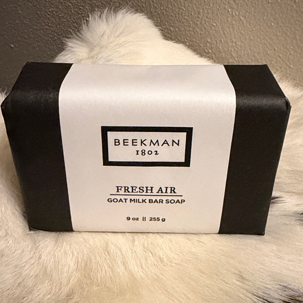 NWT Beekman 1802 Fresh Air Goat Milk Bar Soap 3.5oz